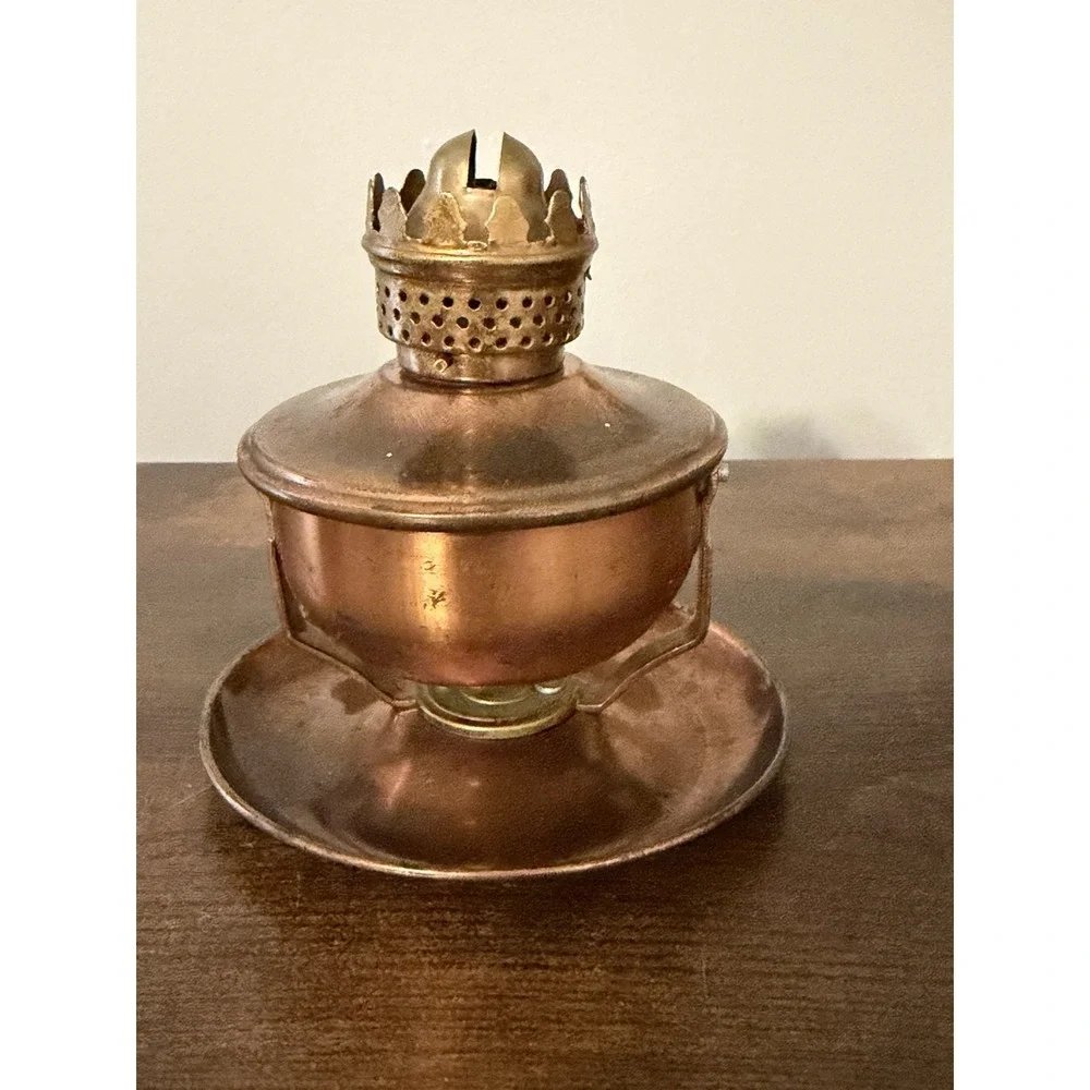 Vintage WUBRO Mini Copper Tone Oil Lamp Taiwan Brianco No Wick 3.5